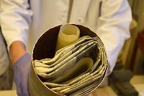 В Польше вскрыли капсулу времени нацистов с посланием потомкам