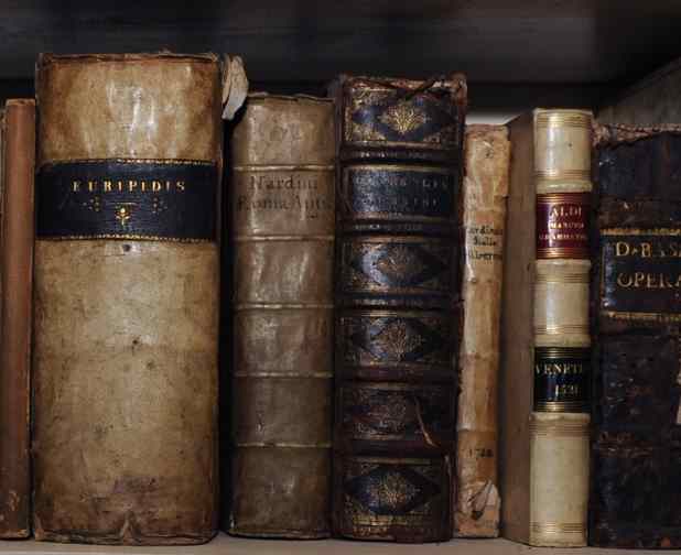 В Великобритании украли подлинники 160 книг Коперника и Галилея